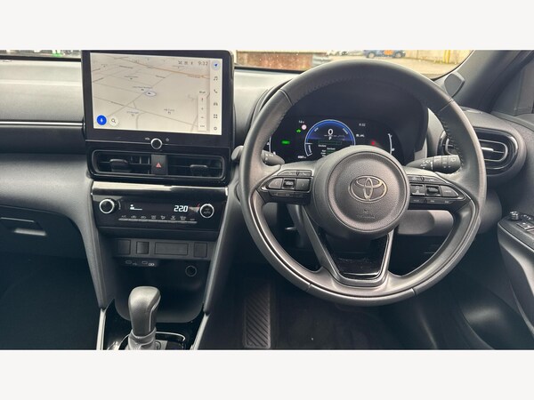 Used Toyota Yaris Cross 2024 for sale - 76175408: Photo 7