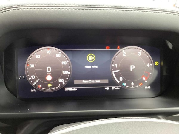 Used Land Rover Defender 2023 for sale - 76161955: Photo 15