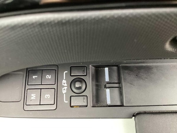 Used Land Rover Defender 2023 for sale - 76161955: Photo 23