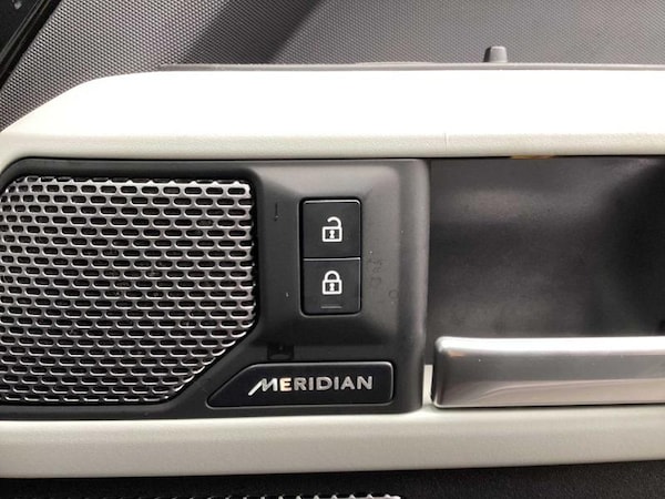 Used Land Rover Defender 2023 for sale - 76161955: Photo 24