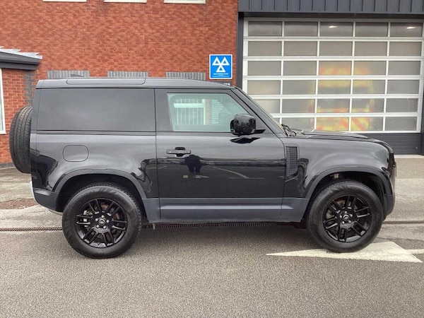 Used Land Rover Defender 2023 for sale - 76161955: Photo 6