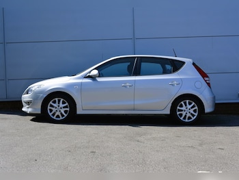 Used Hyundai i30 2011 for sale - 79266310: Photo