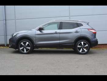 Used Nissan Qashqai 2015 for sale - 74912208: Photo