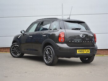 Used MINI Countryman 2016 for sale - 75616338: Photo
