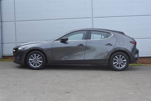 Used Mazda Mazda3 2021 for sale - 76106439: Photo 4
