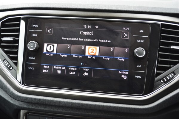 Used Volkswagen T-Roc 2018 for sale - 76148497: Photo 19