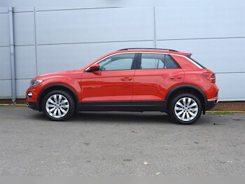 Used Volkswagen T-Roc 2018 for sale - 76148497: Photo 4