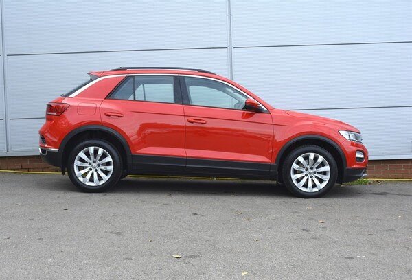 Used Volkswagen T-Roc 2018 for sale - 76148497: Photo 9