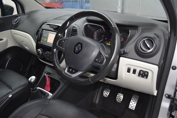 Used Renault Captur 2018 for sale - 76163802: Photo 12