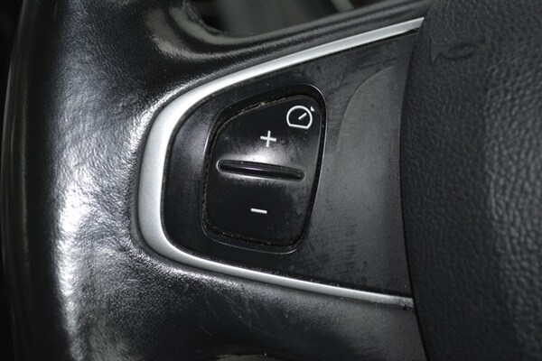 Used Renault Captur 2018 for sale - 76163802: Photo 22