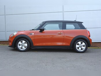 Used MINI Hatch 2018 for sale - 75498977: Photo