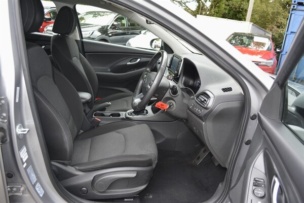 Used Hyundai i30 2022 for sale - 76133125: Photo 10