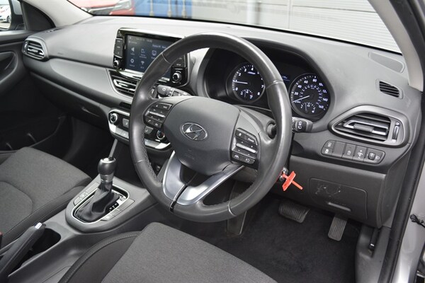 Used Hyundai i30 2022 for sale - 76133125: Photo 12