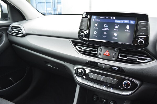 Used Hyundai i30 2022 for sale - 76133125: Photo 13
