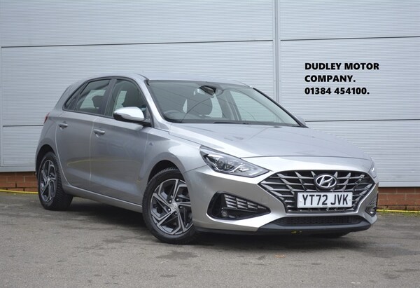 Used Hyundai i30 2022 for sale - 76133125: Photo 1