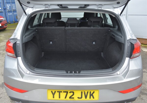 Used Hyundai i30 2022 for sale - 76133125: Photo 22