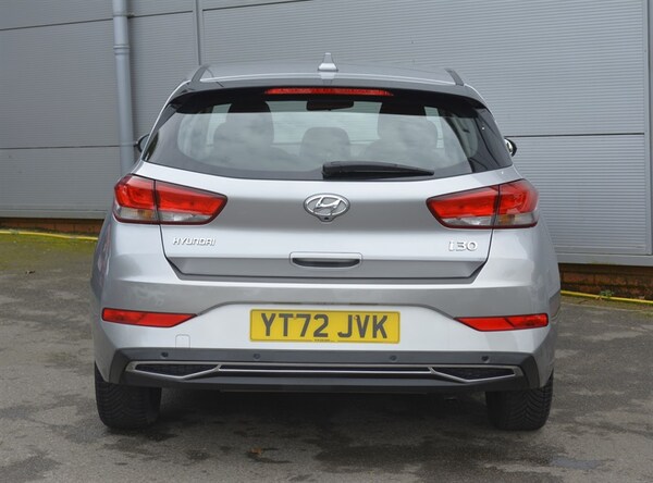 Used Hyundai i30 2022 for sale - 76133125: Photo 7