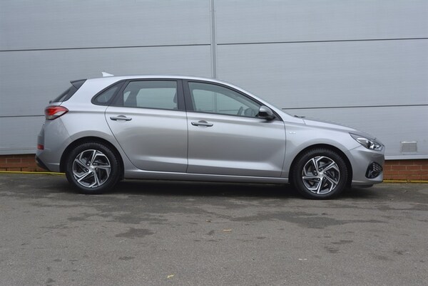 Used Hyundai i30 2022 for sale - 76133125: Photo 9