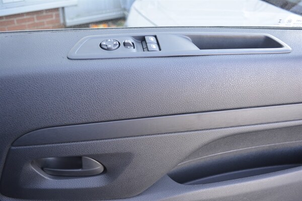 Used Vauxhall Vivaro 2025 for sale - 76193503: Photo 24