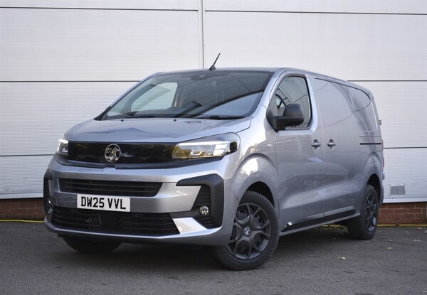 Used Vauxhall Vivaro 2025 for sale - 76193503: Photo 2