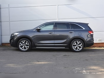 Used Kia Sorento 2017 for sale - 79595133: Photo