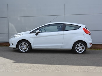 Used Ford Fiesta 2012 for sale - 75586789: Photo