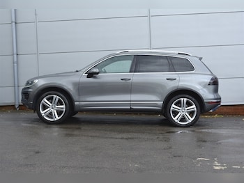 Used Volkswagen Touareg 2016 for sale - 79588222: Photo