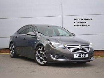 Vauxhall - Insignia