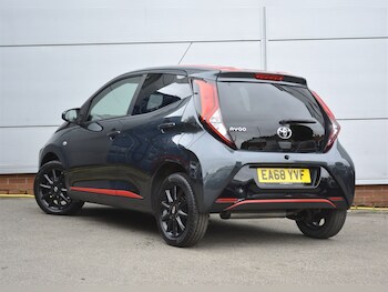 Used Toyota AYGO 2018 for sale - 75643764: Photo