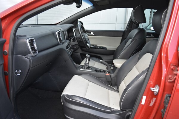 Used Kia Sportage 2018 for sale - 74830200: Photo 12