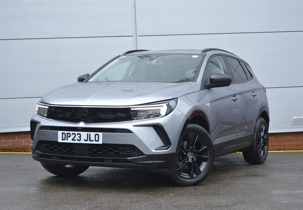 Used Vauxhall Grandland 2023 for sale - 75254577: Photo 2