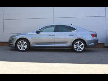 Used Skoda Superb 2019 for sale - 74998802: Photo