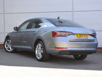 Used Skoda Superb 2019 for sale - 74998802: Photo