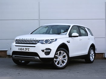 Used Land Rover Discovery Sport 2015 for sale - 79418128: Photo
