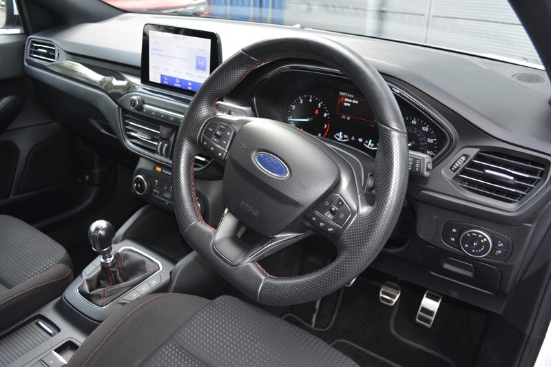 Used Ford Focus 2020 for sale - 76127712: Photo 12