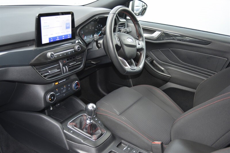 Used Ford Focus 2020 for sale - 76127712: Photo 16