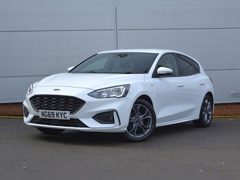 Used Ford Focus 2020 for sale - 76127712: Photo 2