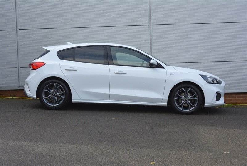 Used Ford Focus 2020 for sale - 76127712: Photo 9