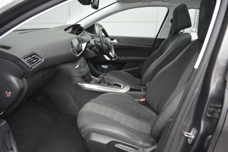 Used Peugeot 308 SW 2020 for sale - 76163801: Photo 14