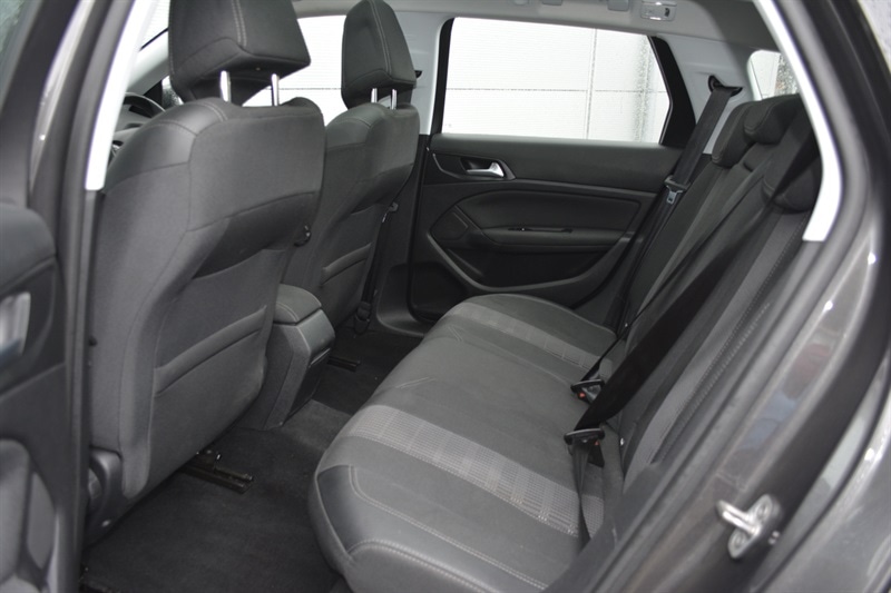 Used Peugeot 308 SW 2020 for sale - 76163801: Photo 15