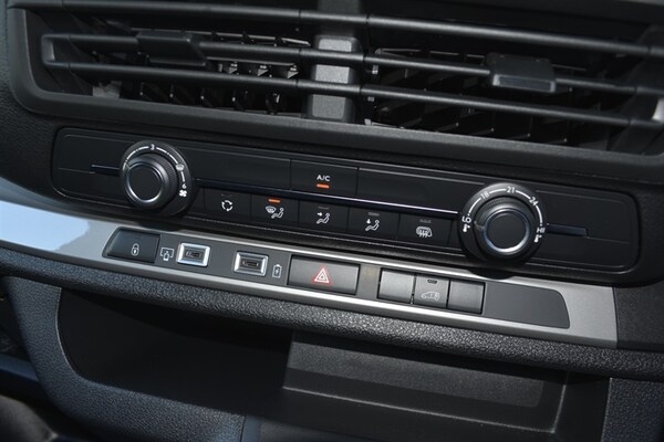Used Vauxhall Vivaro 2025 for sale - 76193500: Photo 19
