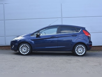 Used Ford Fiesta 2012 for sale - 79104471: Photo