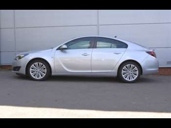 Used Vauxhall Insignia 2017 for sale - 75123363: Photo