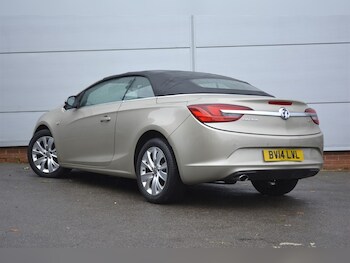 Used Vauxhall Cascada  for sale - 75700539: Photo