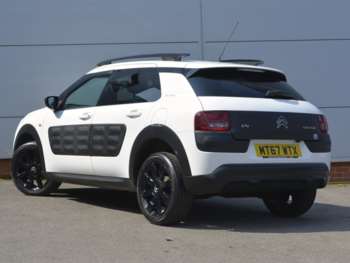 Used Citroen C4 Cactus 2018 for sale - 74927557: Photo