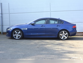 Used Jaguar XE 2016 for sale - 78483218: Photo