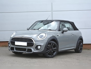 Used MINI Convertible 2019 for sale - 78510009: Photo