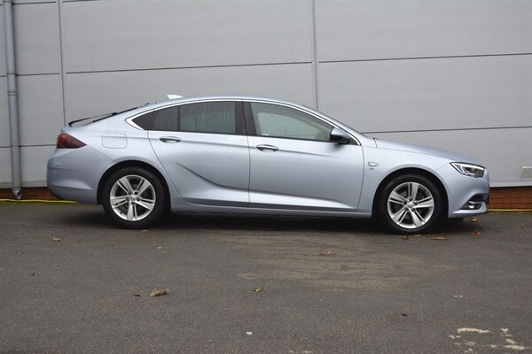 Used Vauxhall Insignia 2017 for sale - 76148488: Photo 9