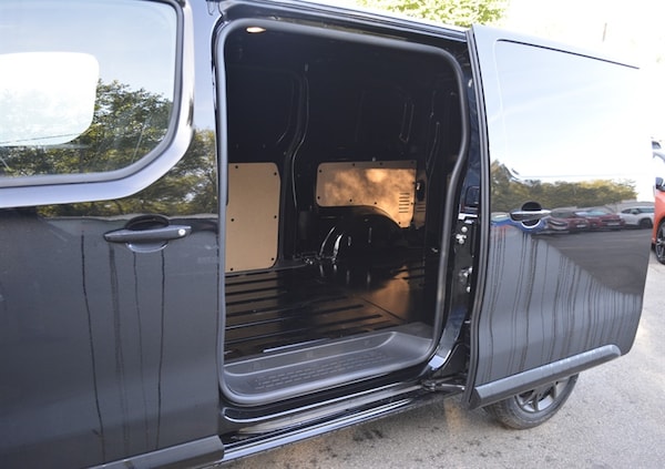 Used Vauxhall Vivaro 2025 for sale - 76101856: Photo 23