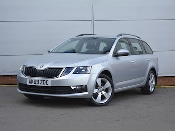 Used Skoda Octavia 2019 for sale - 75911952: Photo